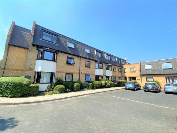 Woodbridge House E11