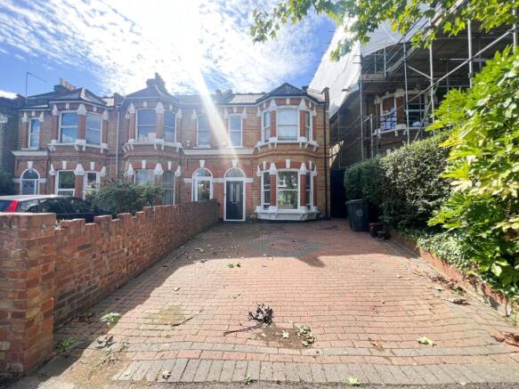 Wallwood Rd E11