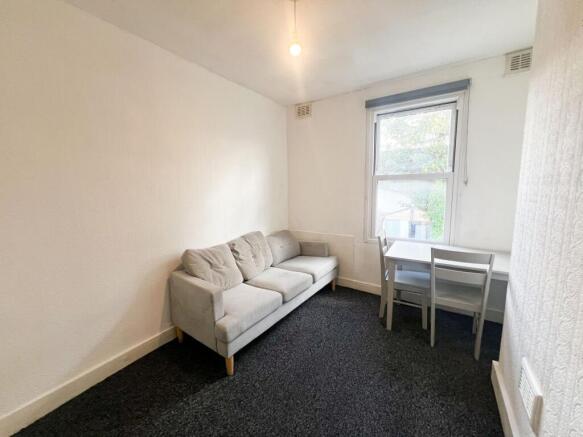 Madeira Rd E11