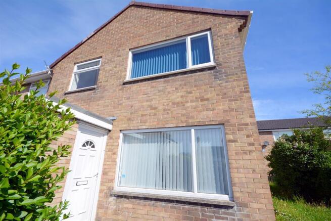 Rent 3 Bedroom To Auckland House