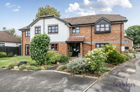 Addlestone, Surrey, KT15