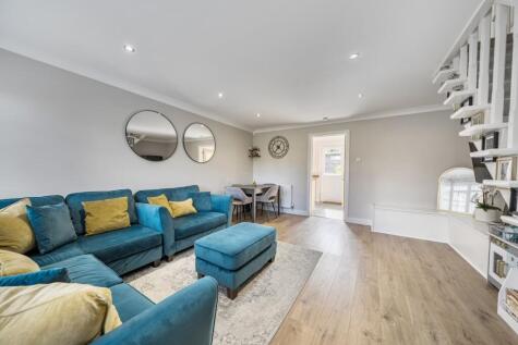 Addlestone, Surrey, KT15