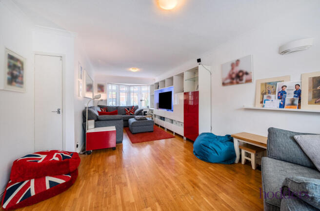 98854ba1-0d5c-4a8...