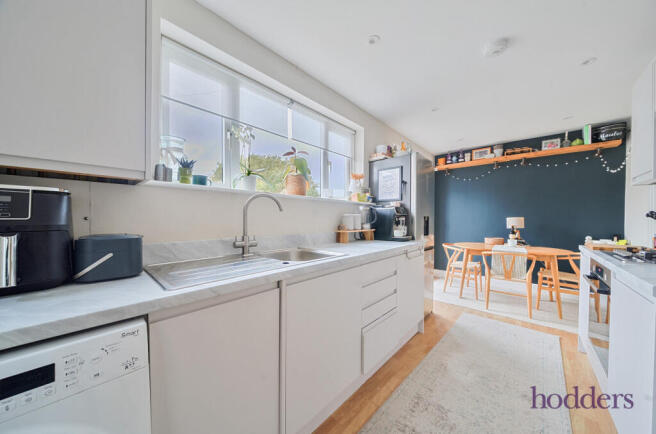 50499bd7-e66a-4af...