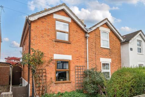 Addlestone, Surrey, KT15