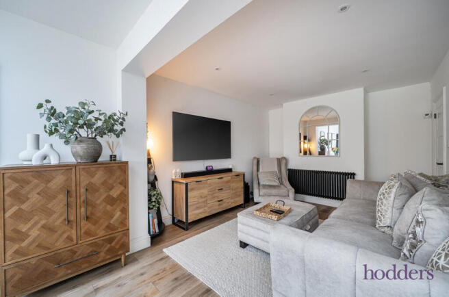 df4ac0d2-b6f3-4a6...