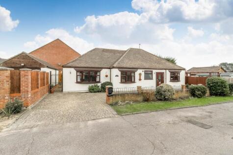 Hawkwell Estate, Old Stratford