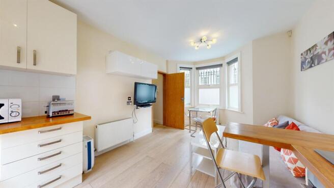 64f09d509bf99a20ec7d5dd8_558f9afedaa81e6f3691534e4