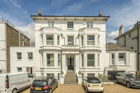 Shooters Hill Road - 3 bedroom flat for sale
