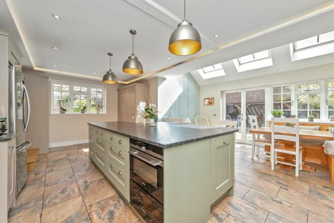 Kitchen/Breakfast Room