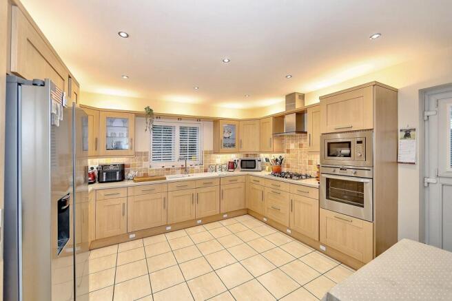 Kitchen/Breakfast Room