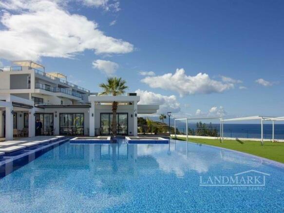 Amazing 1 bedroom completed luxury resale loft apartment, furnished, underfloor heating, air conditioning, 100m to the sea, communal pools, sea and mountains view Image 9999