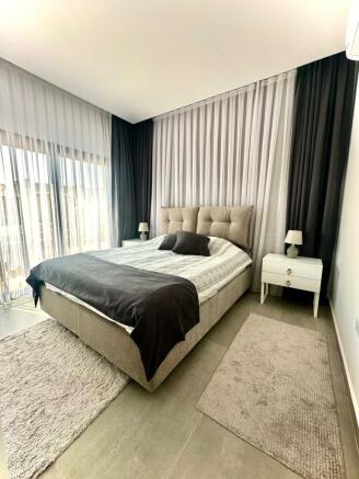 Luxury 1 Bed Penthouse Apartment with High-End Upgrades and Amenities  Image 9999