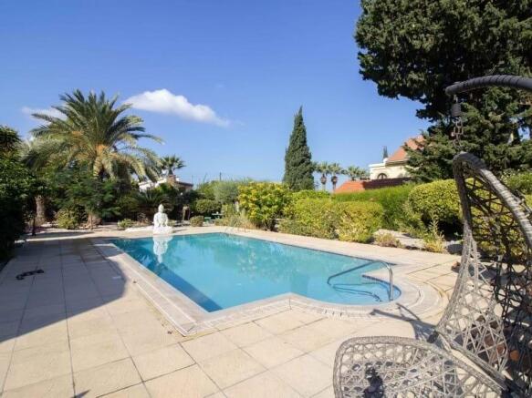 4 bedroom resale property + swimming pool + central heating + crafted with Karpaz Stones + Title deed in the owner?s name VAT paid Image 9999 2