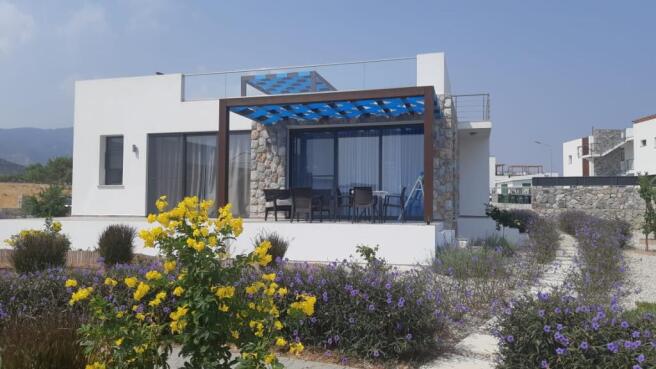 Luxury 3 Bed Bungalow on Boutique Development with clear Sea View Image 82 1