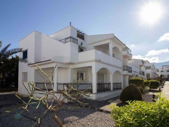 3-bedroom ground floor apartment + communal pools + indoor pool + furnished + air cons + white goods + private beach + gym + spa + restaurant Image 9999 2