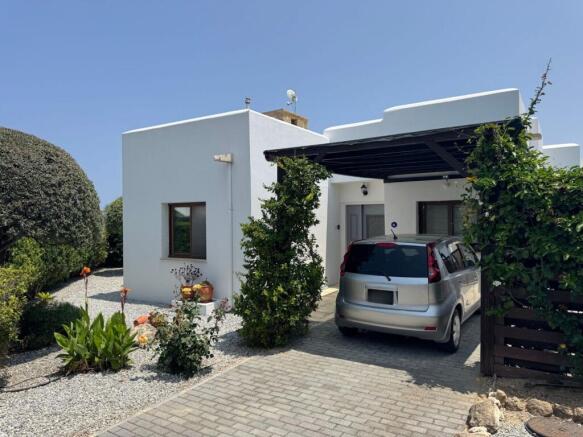 Charming 2 Bedroom Bungalow with Mature Garden & Roof Terrace in Alagadi Image 9999 1