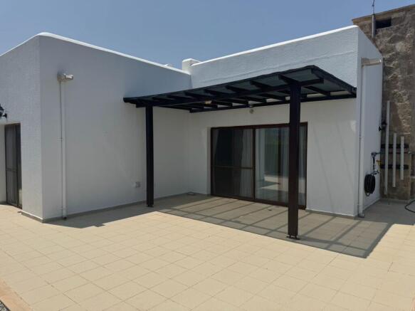 Charming 2 Bedroom Bungalow with Mature Garden & Roof Terrace in Alagadi Image 9999 2