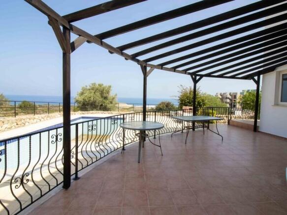 4 bedroom villa + 8m x 4m swimming pool + furnished + air conditioning + sea views + Title deeds in the owner?s name VAT paid Image 9999 3