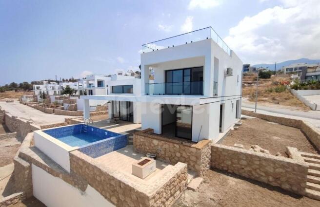 INCREDIBLE OFFER READY NOW NEW 3 Bedroom Sea View Villa Image 9999 1