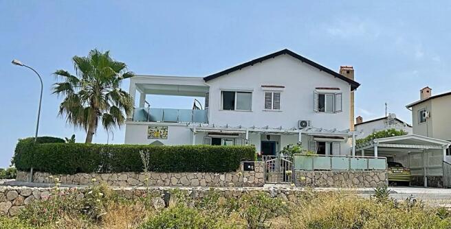 Beautiful 4 Bedroom Seaview Key Ready Resale Villa in Esentepe Image 72 3