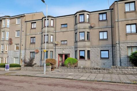 Flat B, 45 Seaforth Road, Aberdeen, AB24 5PG