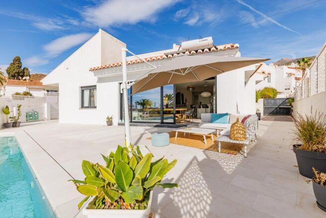 Pool & house