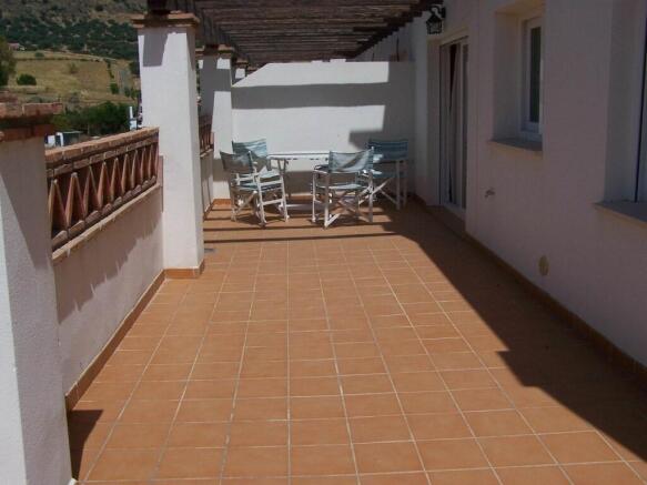 terrace (b)