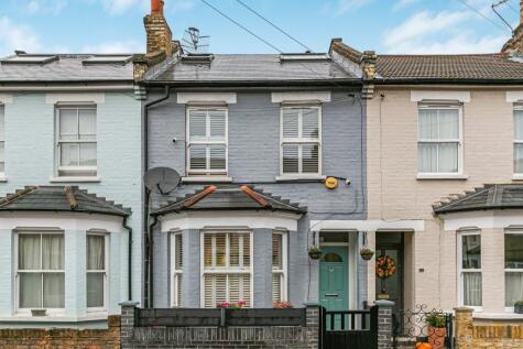 Eastbourne Road, Brentford, TW8