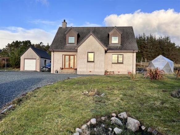 IMG_0296 Front of house.jpeg