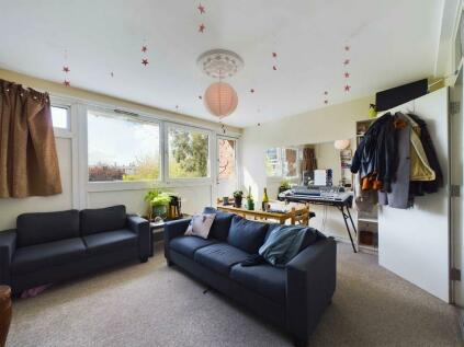 Islington - 3 bedroom flat for sale