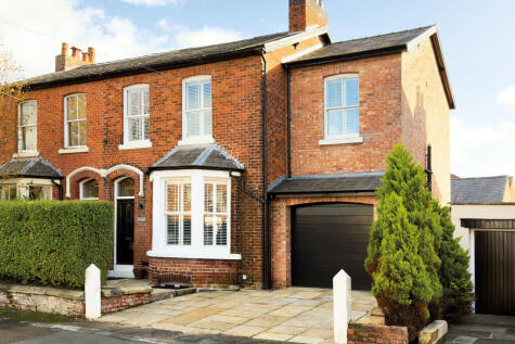 Victoria Parade, Ashton On Ribble