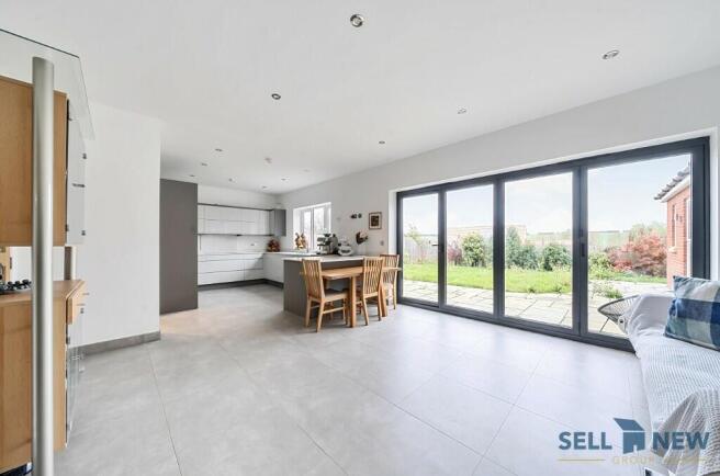 Kitchen/family room