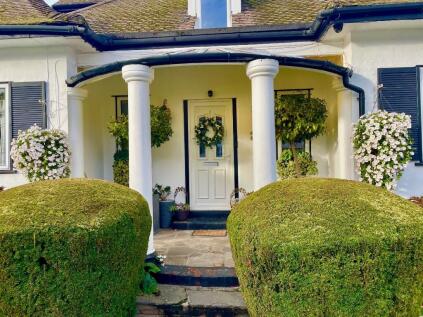 Woodside, Leigh-On-Sea, Essex, SS9