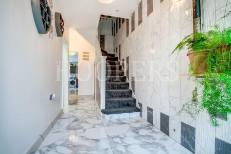 Winslow Close, London, NW10