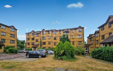 Cornmow Drive, London, NW10