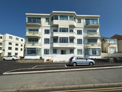 Teynham House, Marine Drive, Saltdean, BN2 8LZ