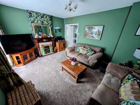 lounge 2.jpg