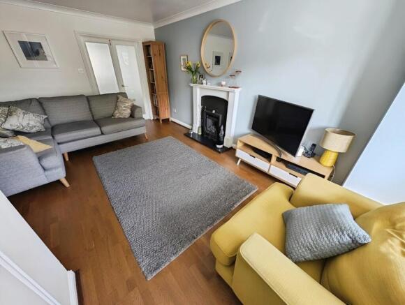 1a0fd1d2-lounge 202.jpg