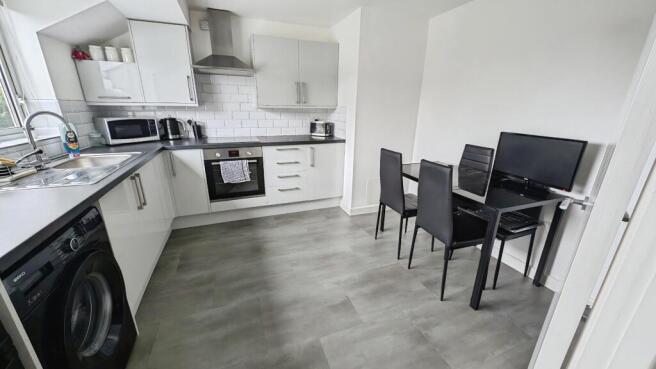 pbox-kitchen-346497.jpg
