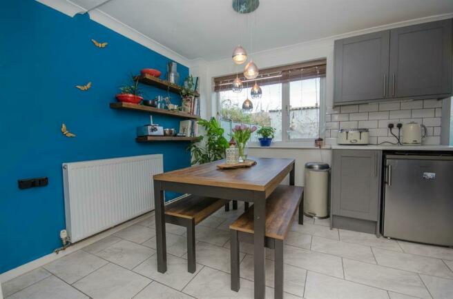 Fitted Kitchen/Dining Room