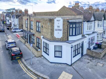 THE SALTINGS, PALL MALL, Leigh-On-Sea