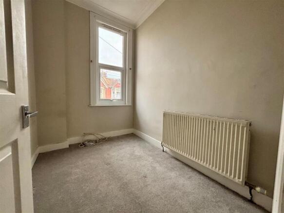 Bedroom 2.jpg