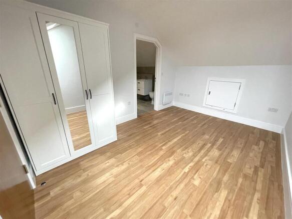 Bedroom.jpg