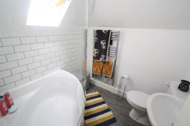 Bathroom.JPG