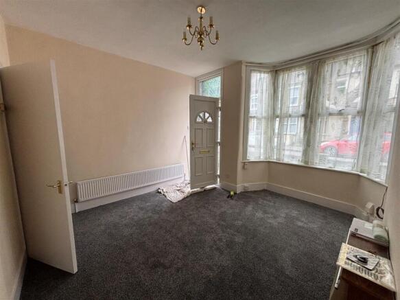 Living Room.jpg