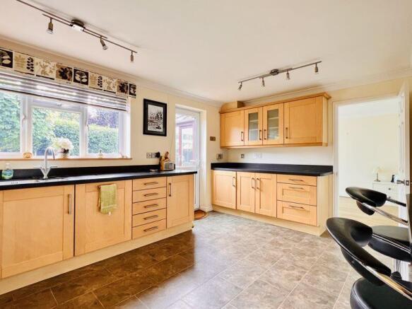 Kitchen Breakfast Room
