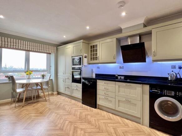 Kitchen Breakfast Room