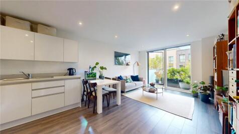 Handley Drive, London, SE3