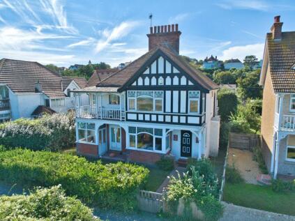 Wellington Parade, Kingsdown, Deal, CT14